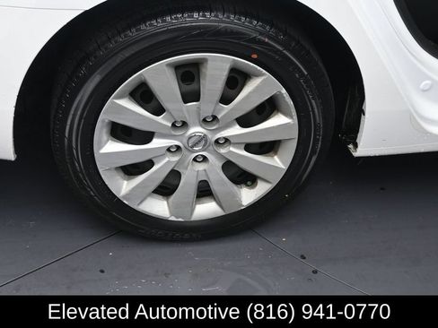 Used 2019 Nissan Sentra S FWD image 5