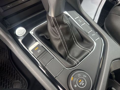 New 2026 Volkswagen Taos SEL AWD/4WD image 31