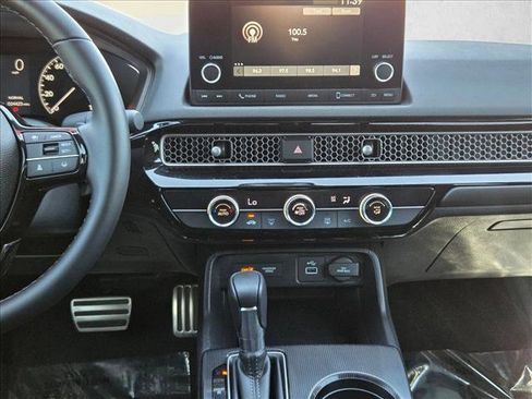 Used 2023 Honda Civic Sport image 15