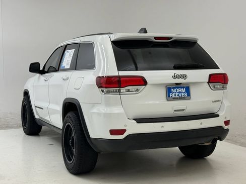 Used 2022 Jeep Grand Cherokee Laredo X RWD image 7