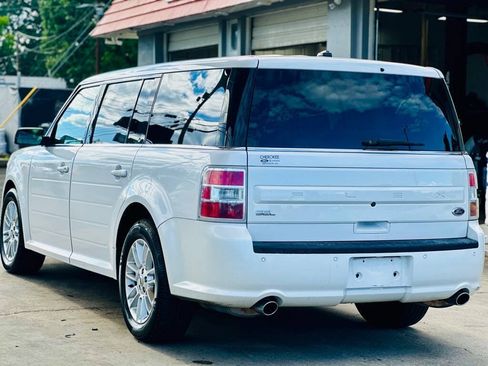 Used 2014 Ford Flex SEL w/ Equipment Group 202A FWD image 8
