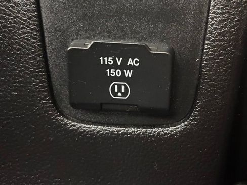 Used 2015 Jeep Wrangler Unlimited Rubicon image 31