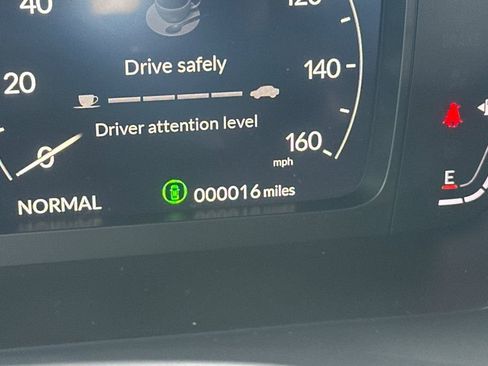 New 2026 Acura Integra image 26