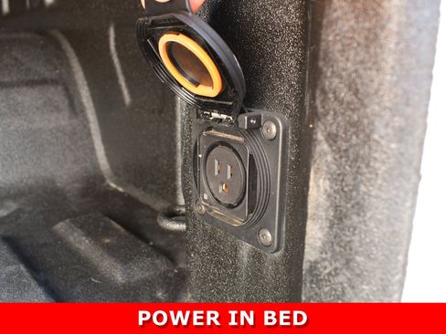 Used 2023 Chevrolet Silverado 1500 LT w/ Protection Package RWD image 11