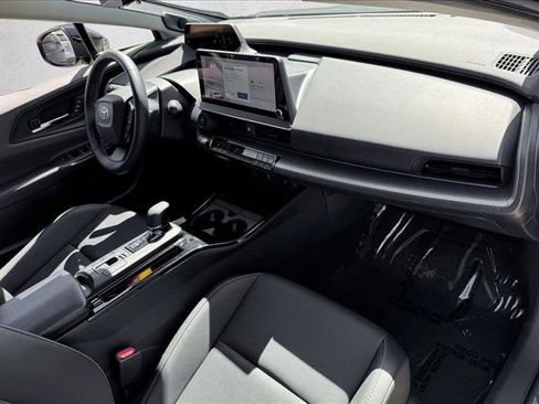 Certified 2025 Toyota Prius Limited AWD/4WD image 21