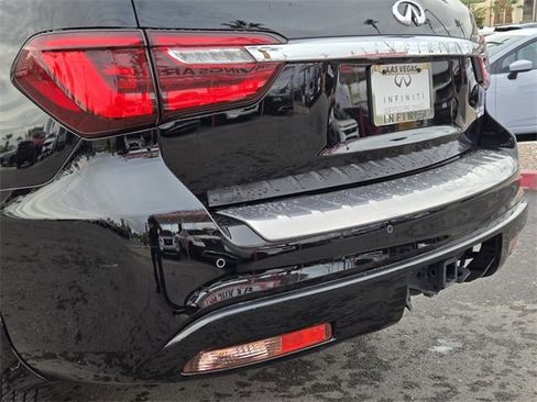 Certified 2022 INFINITI QX80 Sensory w/ Cargo Package image 9