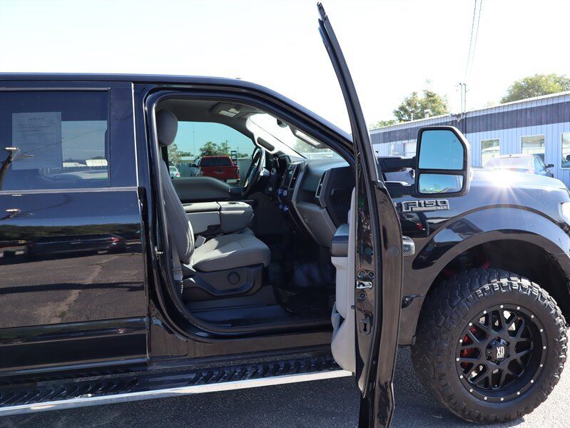 Used 2017 Ford F150 XLT w/ Equipment Group 301A Mid AWD/4WD image 9