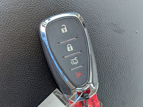 Used 2024 Chevrolet Malibu LS image 31