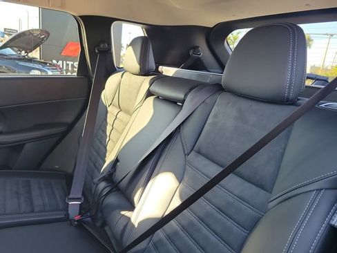 New 2026 Mitsubishi Outlander SE image 13