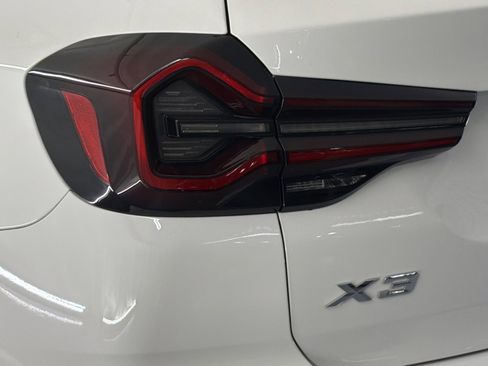 Used 2023 BMW X3 sDrive30i w/ Premium Package RWD image 13