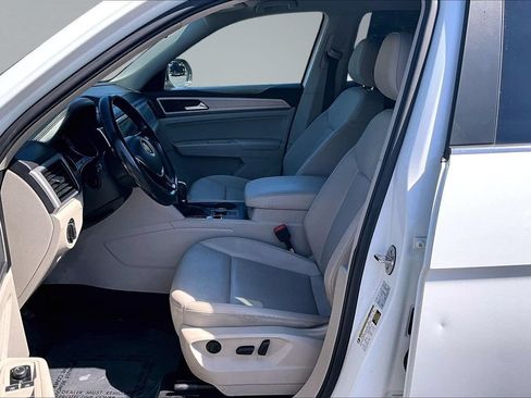 Used 2018 Volkswagen Atlas SE AWD/4WD image 10