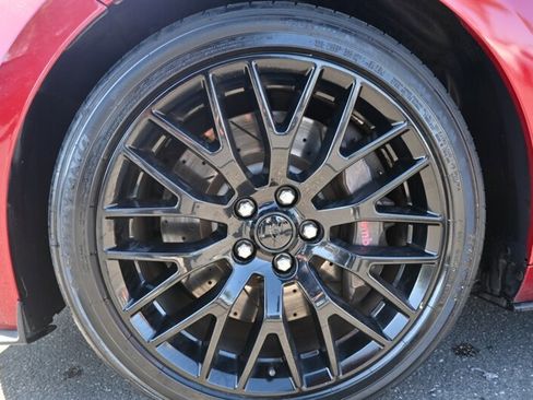 Used 2017 Ford Mustang GT w/ GT Performance Package image 15