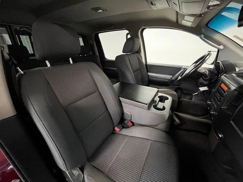 Used 2009 Nissan Titan SE w/ SE Drivers Convenience Pkg RWD image 9