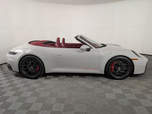 Certified 2026 Porsche 911 Carrera GTS image 9