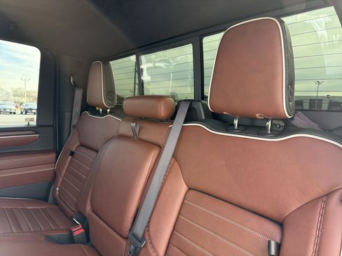 Certified 2024 GMC Sierra 2500 Denali Ultimate image 29