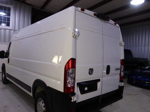 Used 2023 RAM ProMaster 2500 w/ Driver Convenience Group image 3