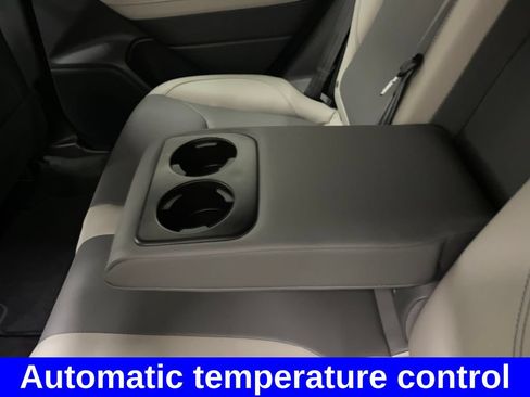 Certified 2025 Subaru Forester Limited AWD/4WD image 16