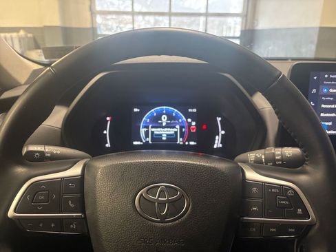 Used 2025 Toyota Grand Highlander LE image 29