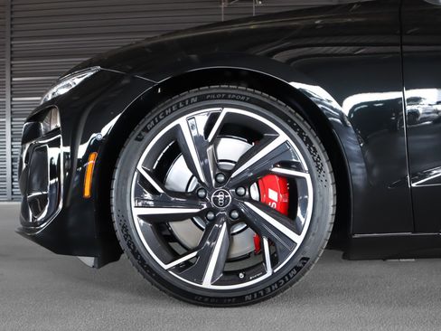 New 2027 Audi S6 e-tron Premium Plus AWD/4WD image 5