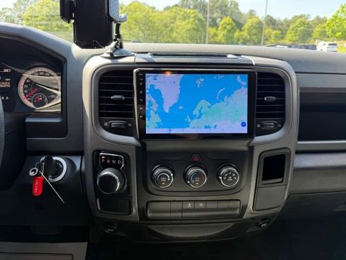 Used 2017 RAM 1500 Express w/ Express Value Package RWD image 18