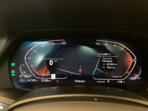 Used 2022 BMW X7 xDrive40i w/ M Sport Package AWD/4WD image 25
