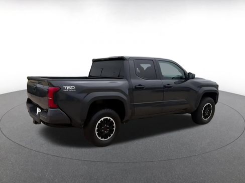 Used 2025 Toyota Tacoma TRD Off-Road AWD/4WD image 14