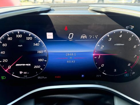 Used 2022 Mercedes-Benz SL 55 AMG 4MATIC w/ Driver Assistance Package image 11