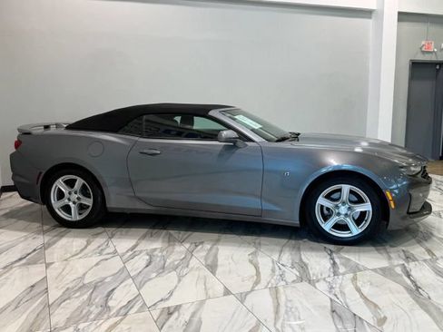 Used 2020 Chevrolet Camaro LT RWD image 5