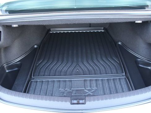 Used 2015 Acura TLX w/ Technology Package FWD image 30