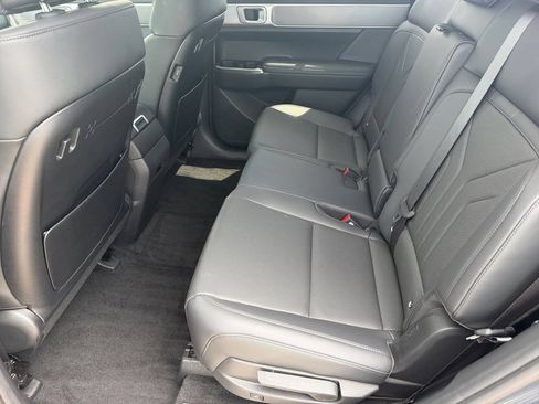 Used 2026 Hyundai Santa Fe SEL FWD image 13