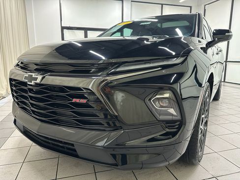 Certified 2024 Chevrolet Blazer RS w/ Driver Confidence II Package image 11