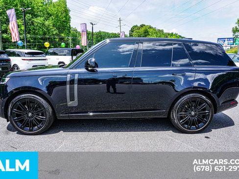 Used 2024 Land Rover Range Rover SE AWD/4WD image 7