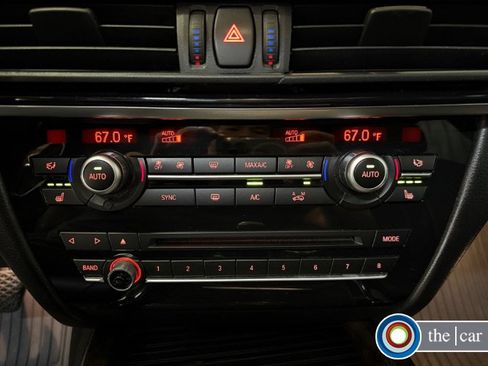 Used 2018 BMW X5 xDrive35i w/ M Sport Package AWD/4WD image 27