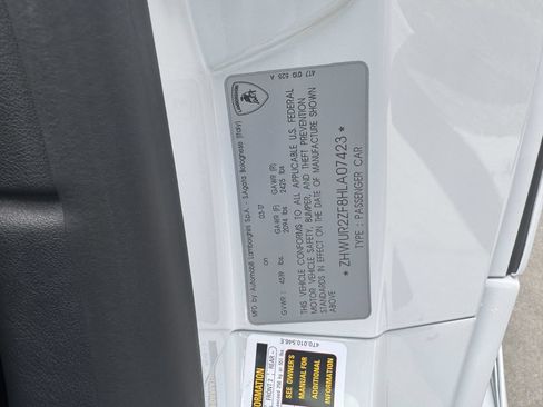 Used 2017 Lamborghini Huracan LP 580-2 RWD image 14