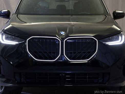 Used 2026 BMW X3 xDrive30 w/ Premium Package image 5