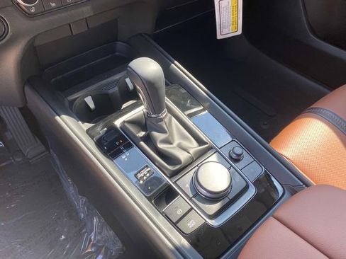 Used 2025 MAZDA CX-50 Meridian Edition w/ Apex Package image 12