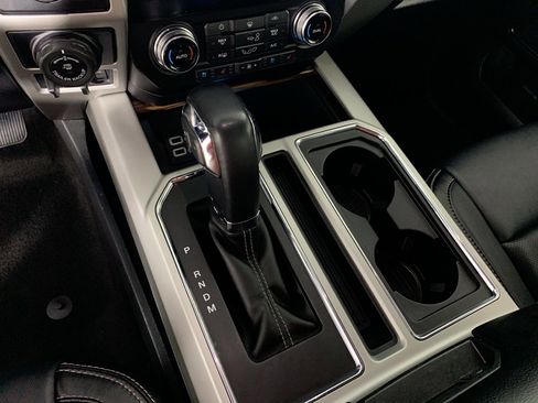 Used 2019 Ford F150 Lariat w/ Equipment Group 502A Luxury image 25