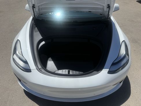 Used 2020 Tesla Model 3 Standard Range Plus RWD image 21