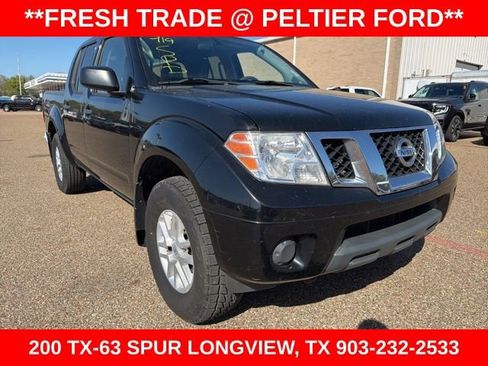Used 2019 Nissan Frontier SV image 1