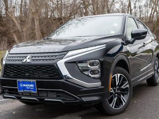 Used 2025 Mitsubishi Eclipse Cross Black Edition video 1