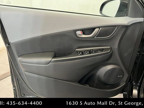 Used 2021 Hyundai Kona Ultimate image 14