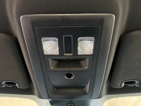 Used 2022 RAM 1500 Classic Warlock AWD/4WD image 15