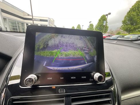 Used 2025 Mitsubishi Eclipse Cross AWD image 17
