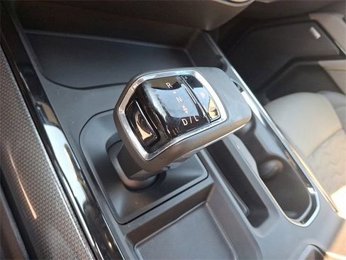 Used 2025 Chevrolet Silverado 1500 ZR2 w/ Technology Package image 15