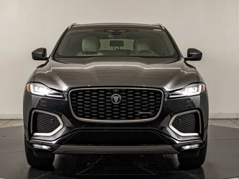 Certified 2025 Jaguar F-PACE R-Dynamic S AWD/4WD image 2