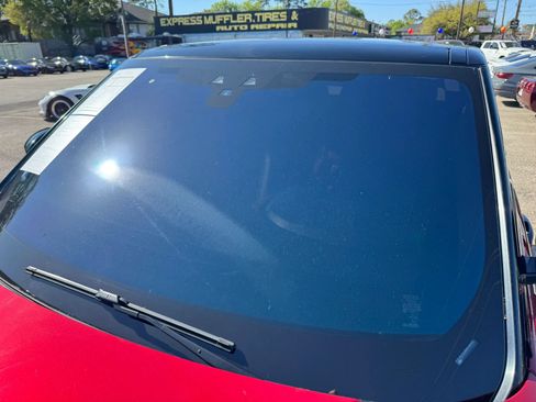 Used 2021 Land Rover Range Rover Sport HST image 12