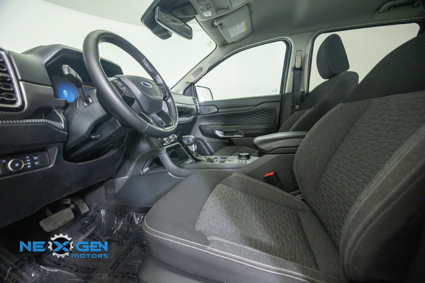 Used 2024 Ford Ranger XLT w/ Equipment Group 301A High AWD/4WD image 13