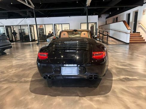 Used 2009 Porsche 911 Cabriolet image 4