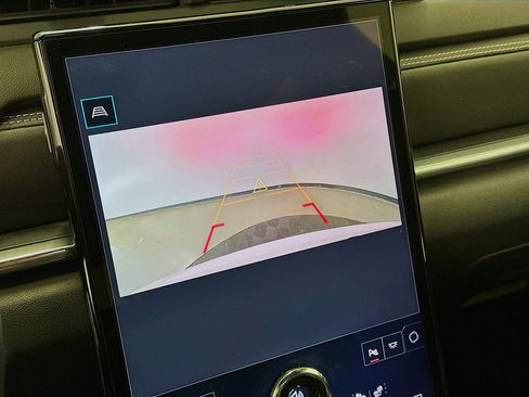 Used 2025 GMC Terrain Elevation image 23