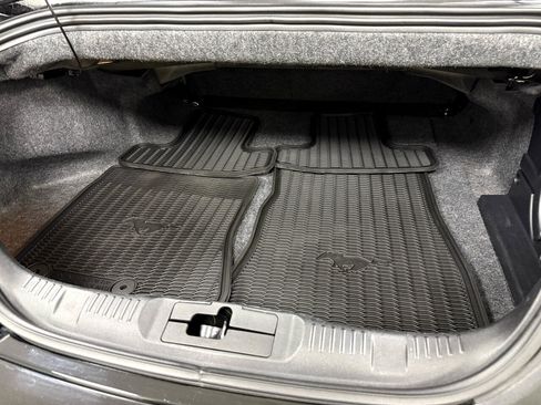 Used 2017 Ford Mustang GT Premium w/ GT Performance Package image 40